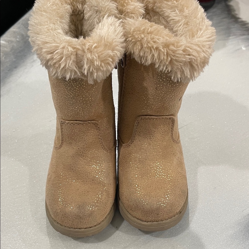 Cat & Jack Cozy Tan Fur-Lined Boots
